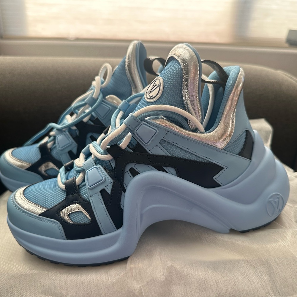 “New” Louis Vuitton Archlight Sneakers size35.5